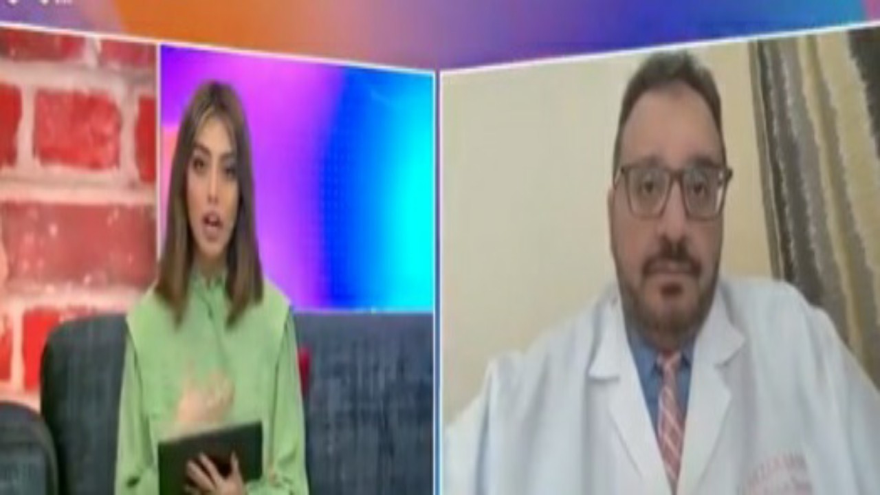  هل المتعافي من “كورونا” يُصاب  بالفيروس المتحور؟ ونزار باهبري يجيب “فيديو”