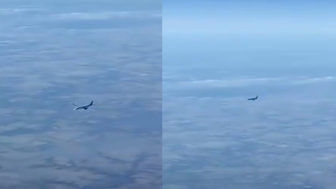 فيديو.. طيار مدني يفسر السبب وراء تحليق طائرة بشكل جانبي