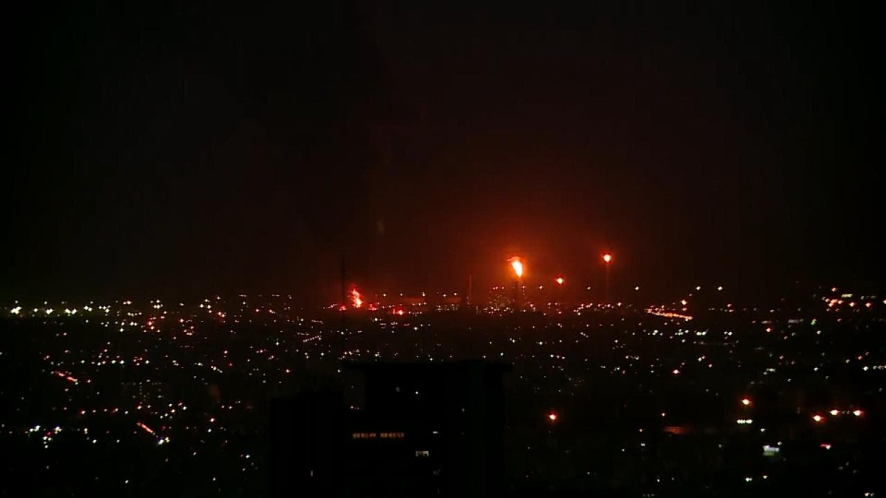 استمرار حريق مصفاة طهران وانفجار خزان