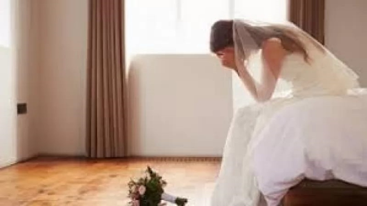 عروس تلغي زفافها بعد رفض خطيبها قص لحيته