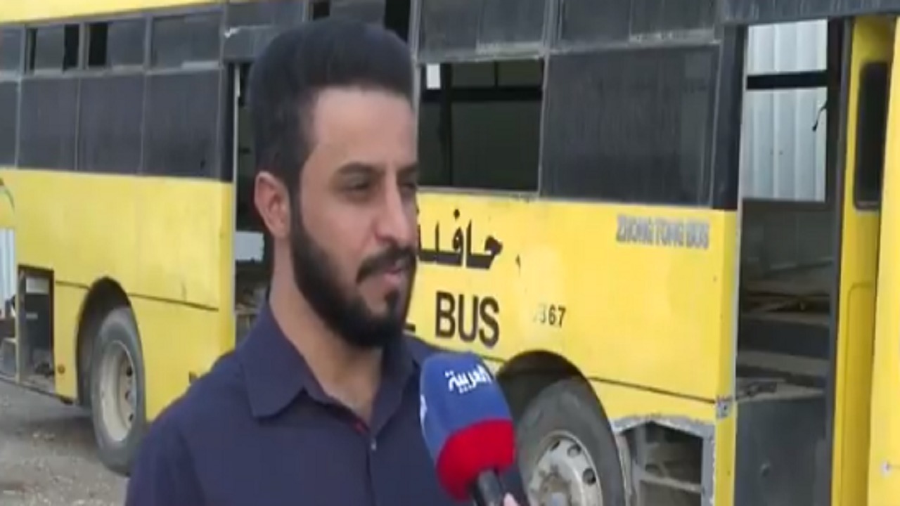 بالفيديو.. شاب سعودي يحول حافلة مدرسية إلى مشروع سياحي متكامل