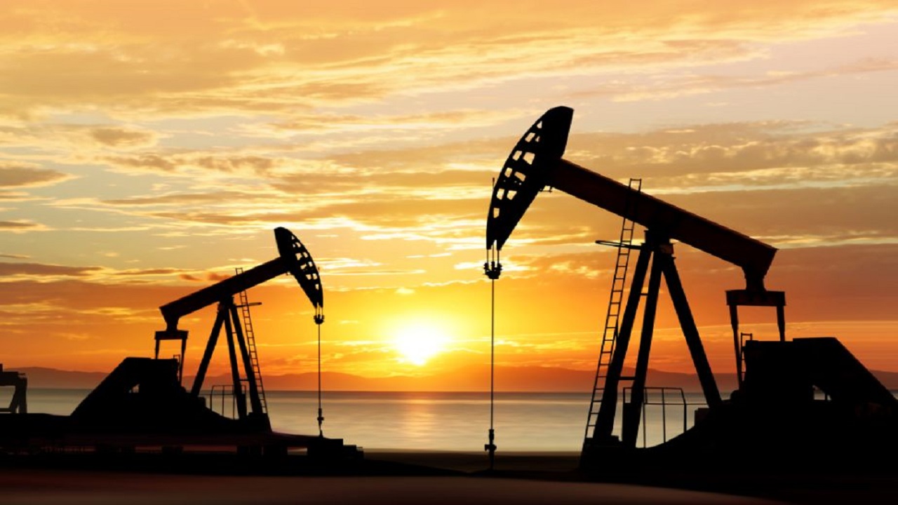 توقعات بوصول أسعار النفط إلى 100 دولار العام المقبل
