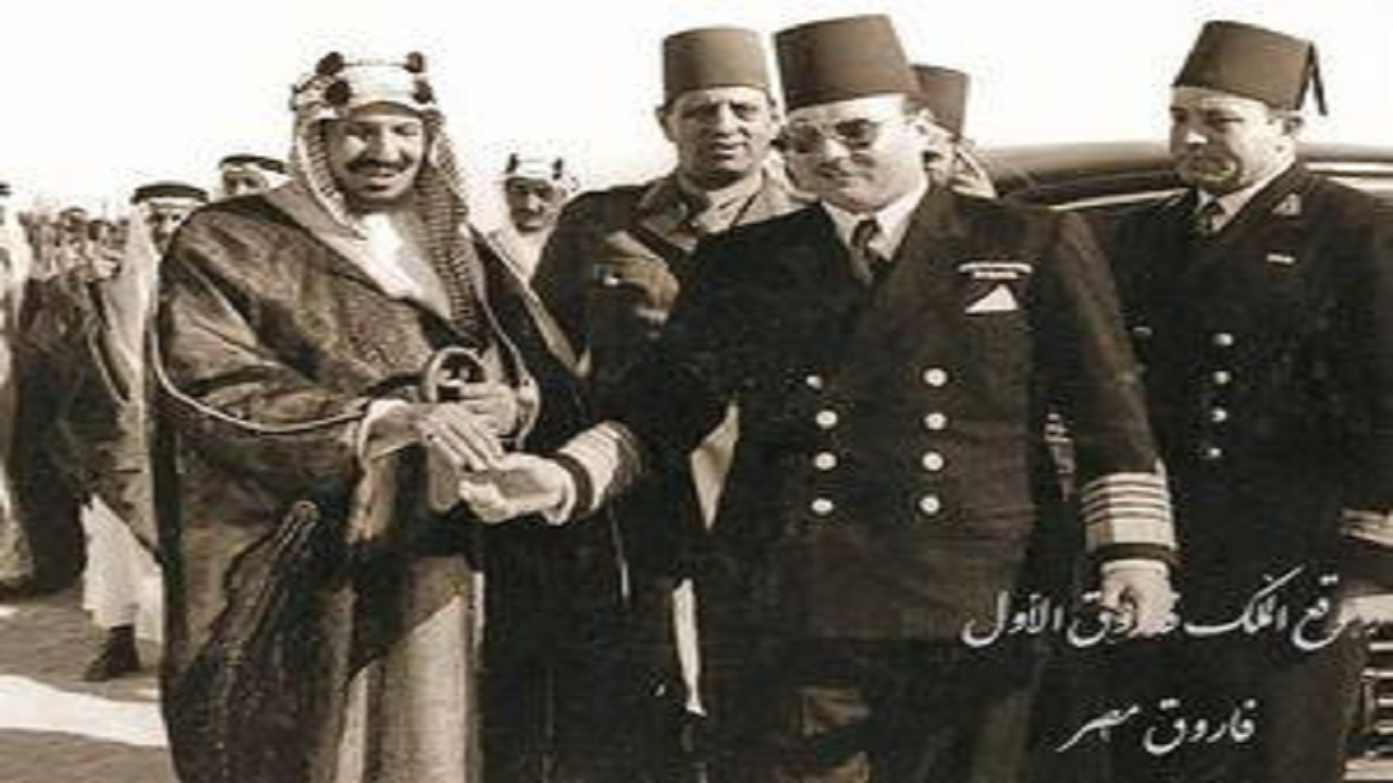 الملك عبدالعزيز وفاروق الأول في قمة “رضوى” بينبع (صور)
