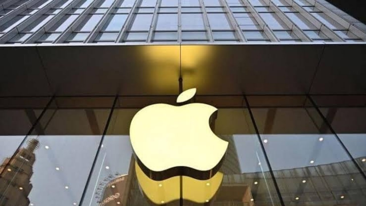 «الأمن السيبراني» يحذر من ثغرة خطيرة في منتجات «Apple»