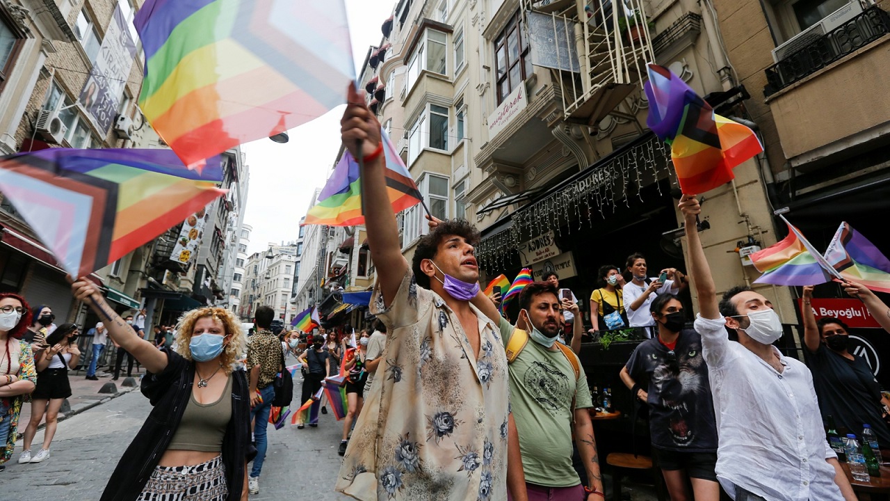 مسيرة للمثليين في تركيا