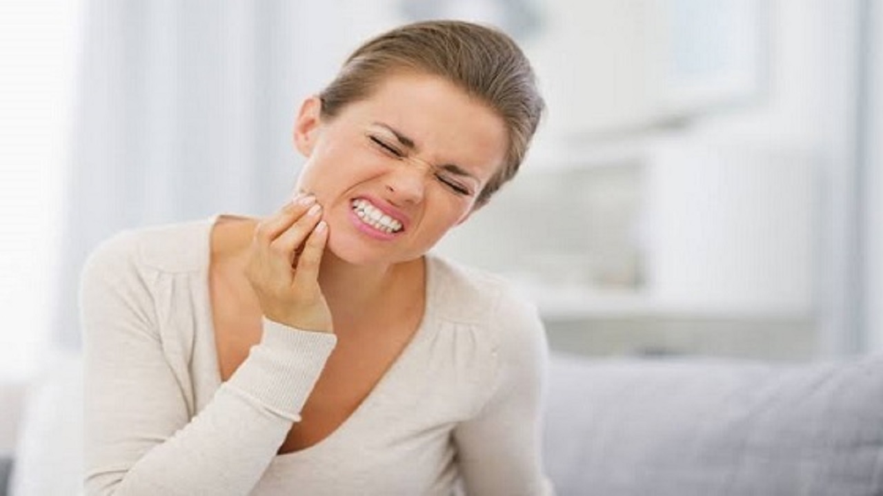 وصفات لعلاج ألم عصب الأسنان بالمنزل