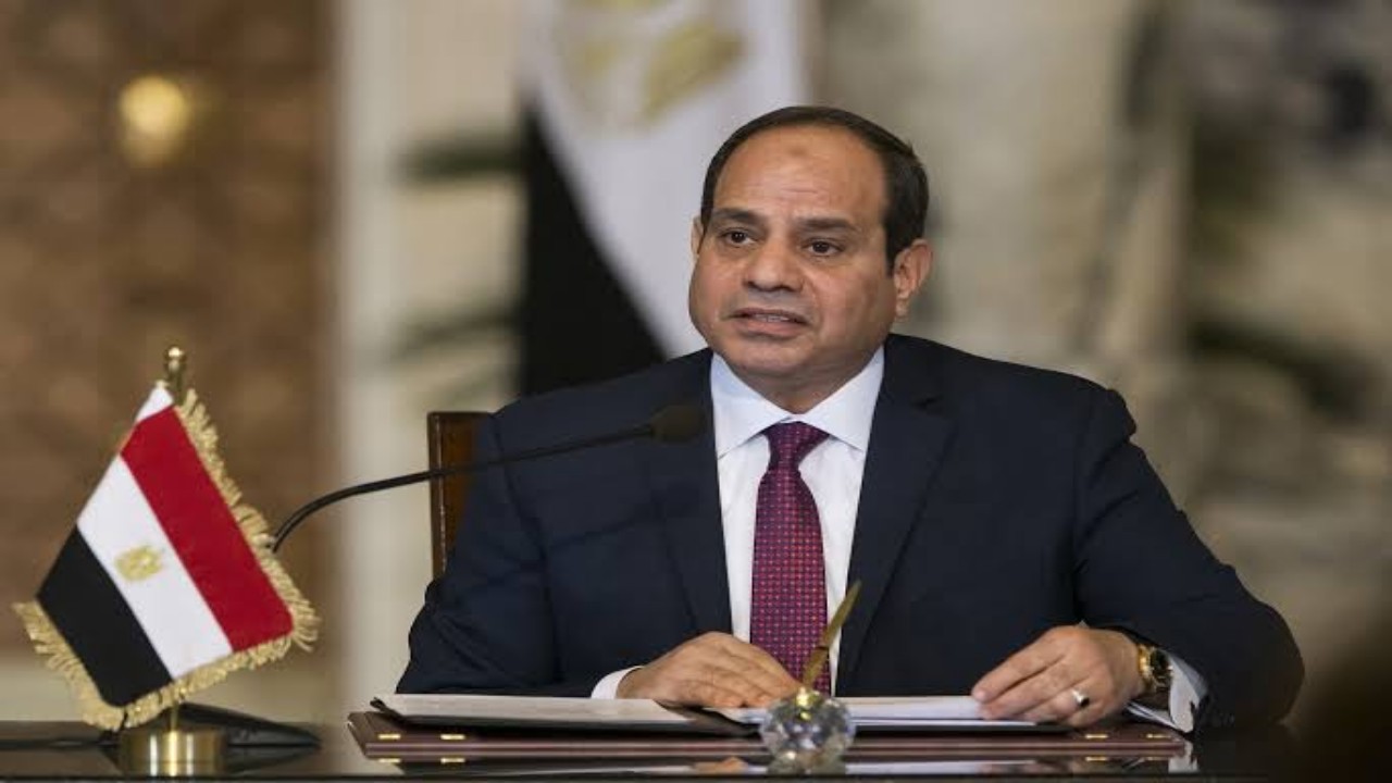 الرئيس المصري يؤكد مواصلة بلاده التحرك لإيجاد اتفاق قانوني ملزم بشأن سد النهضة