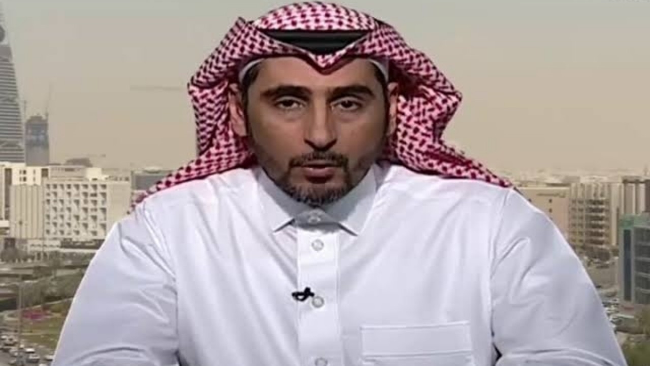 بالفيديو.. عبدالرحمن اللاحم: لا يوجد نص قانوني يوجب الإغلاق وقت الصلاة