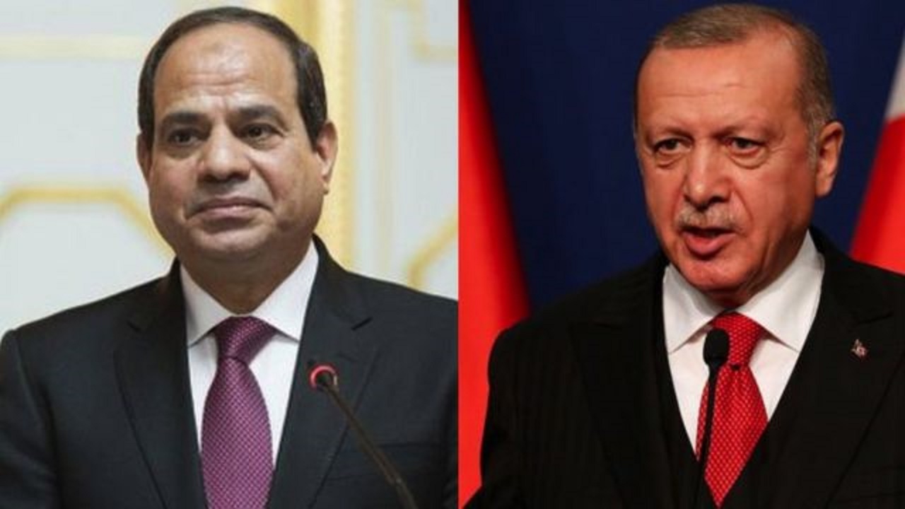 القاهرة لن ترفع تمثيلها الدبلوماسي مع أنقرة حاليًا