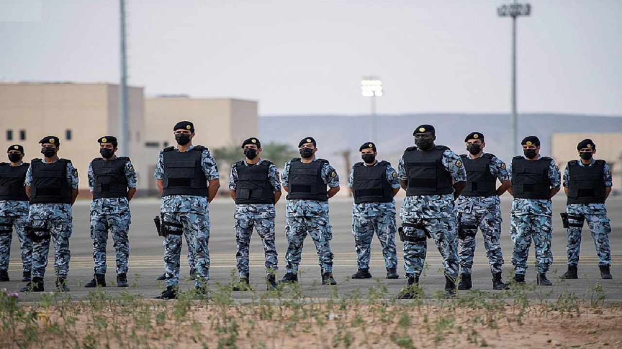 الأمير عبدالعزيز بن سعود بن نايف يدشن المدينة الأمنية للقوات الخاصة لأمن الحج والعمرة في الجموم بمكة المكرمة