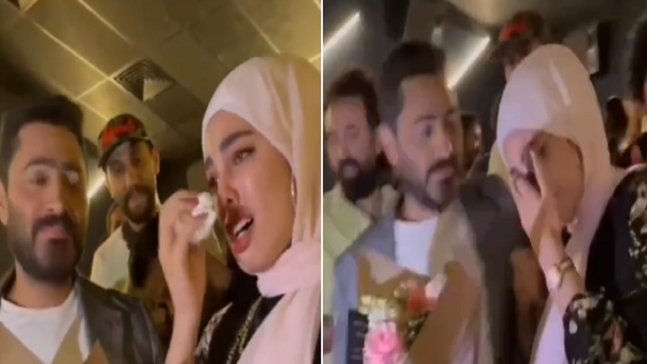 بالفيديو.. تامر حسني يحاول تهدئة فتاة بكت بشدة عندما رأته