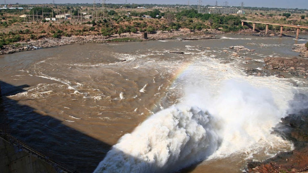 انخفاض منسوب المياه في سد سوداني إلى النصف بعد الملء الثاني لسد النهضة