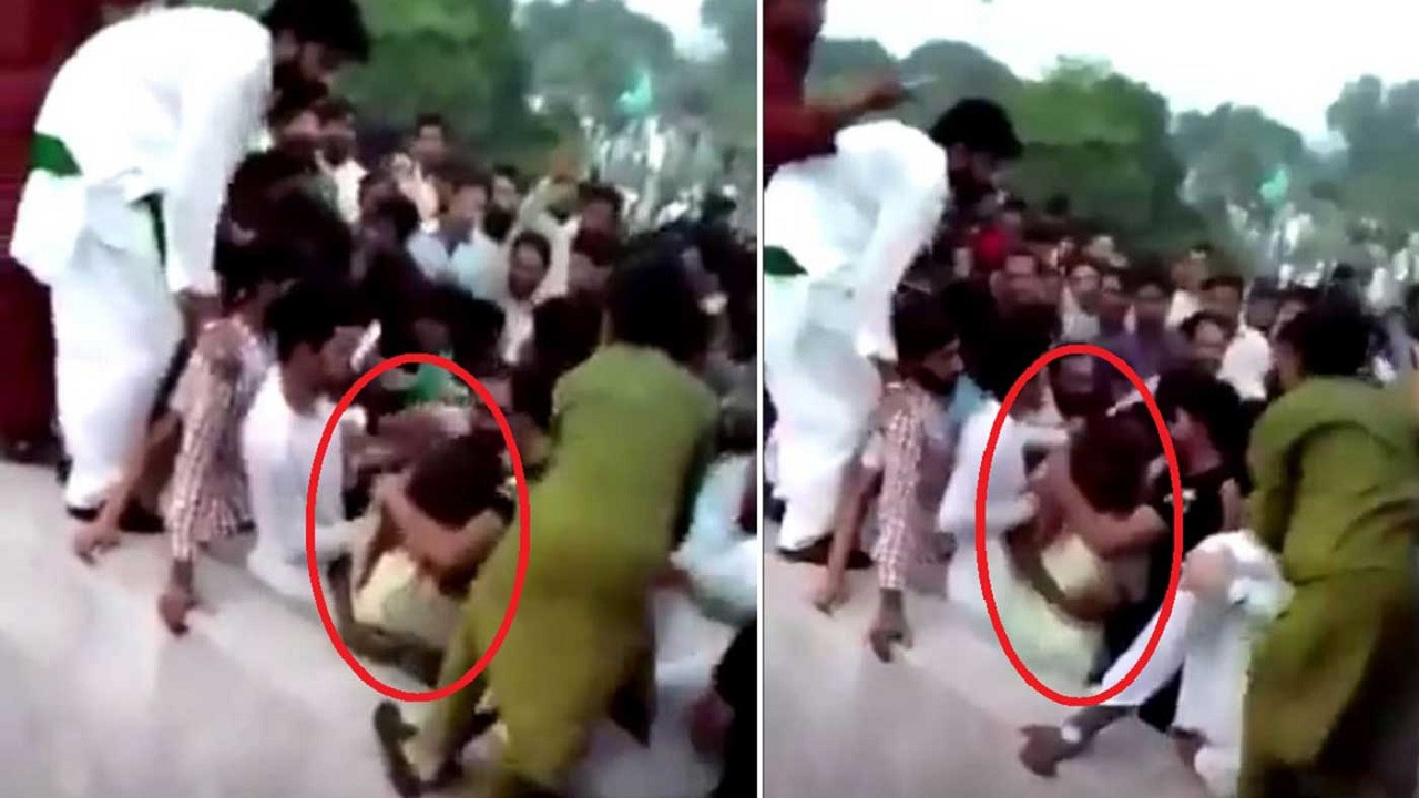 رجال يجردون فتاة من ملابسها أثناء تصويرها فيديو “تيك توك”
