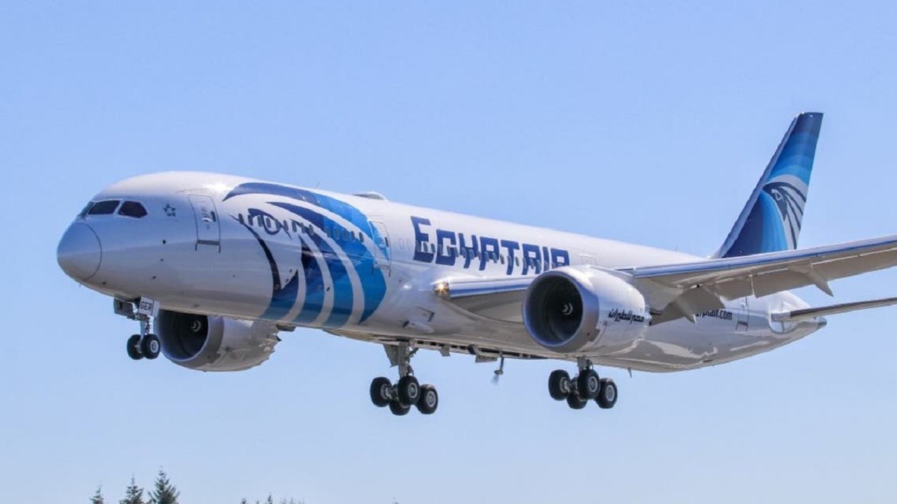 مصر للطيران تعلن عن ضوابط جديدة بشأن الرحلات المتجهة إلى المملكة