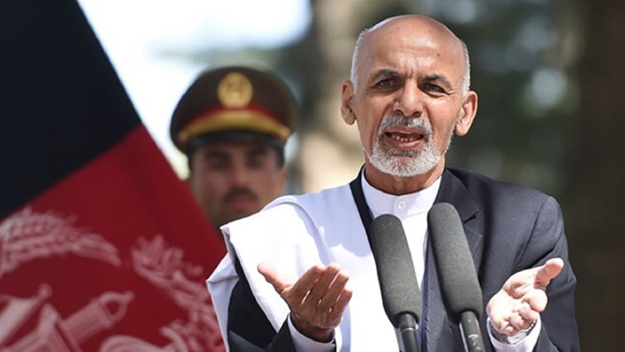 الرئيس الأفغاني بعد هروبه: غادرت البلاد لتجنب إراقة الدماء