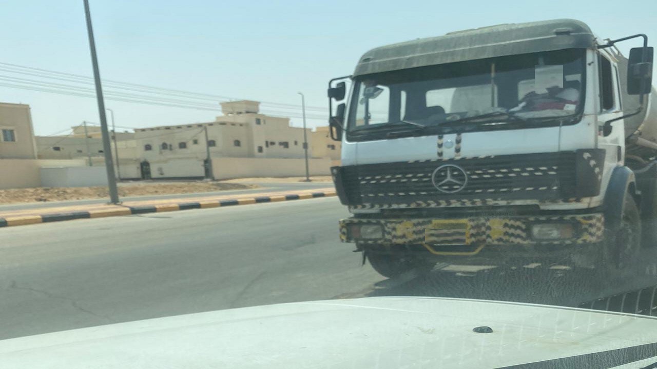 المرور يتفاعل مع بلاغ حول شخص قاد شاحنة عكس الاتجاه في حوطة بني تميم