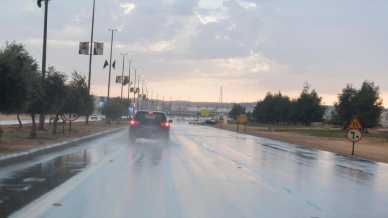 هطول أمطار متفرقة على منطقة الباحة