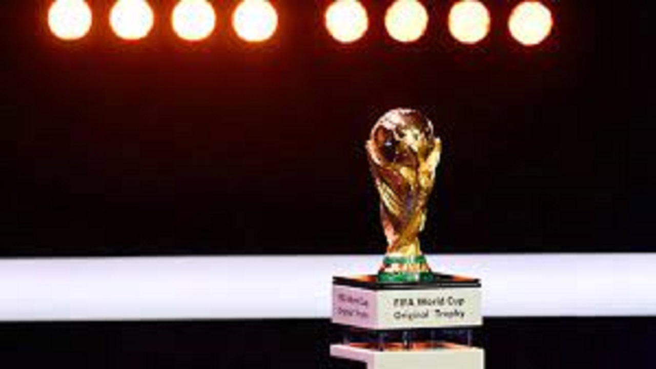 القاهرة والرياض تعتزمان التقدم بملف مشترك لتنظيم كأس العالم 2030