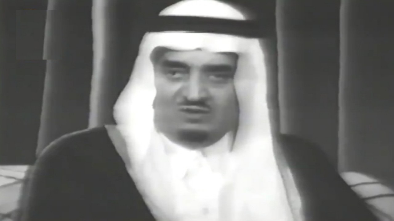فيديو نادر يكشف رؤية الملك فهد تجاه الوضع العربي قديمًا