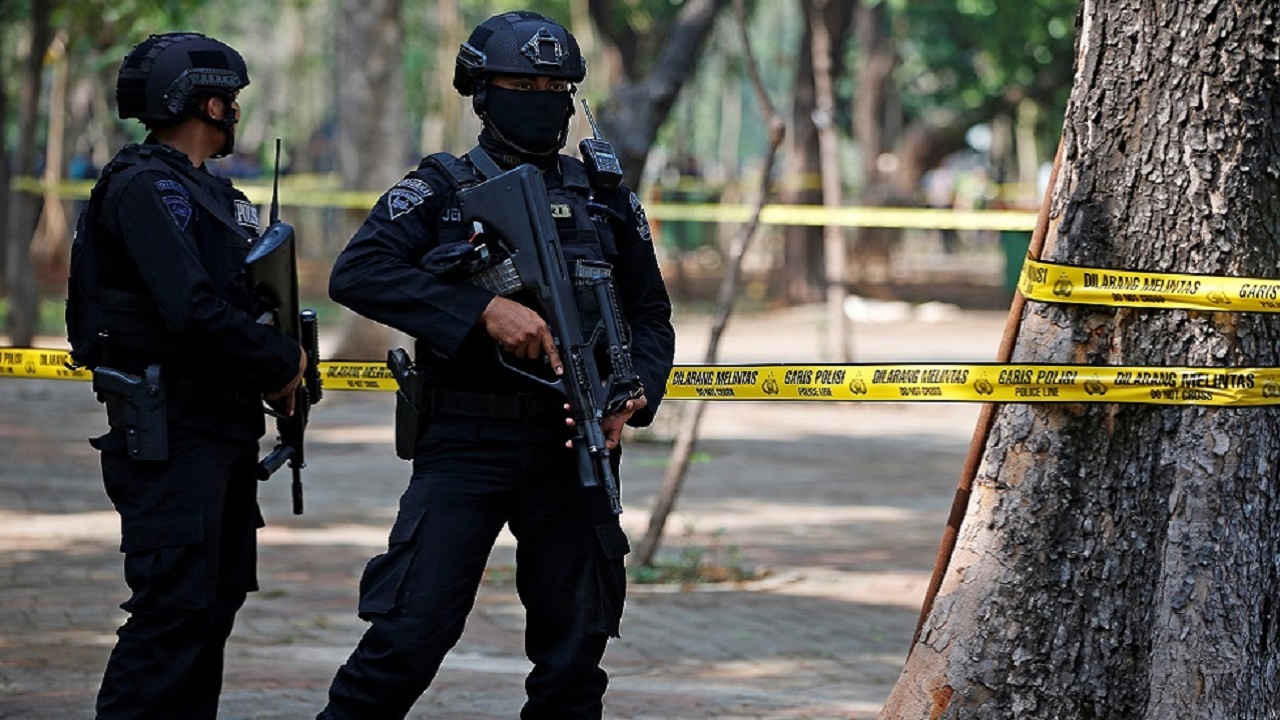 الشرطة الإندونيسية تعلن مقتل زعيم جماعة إرهابية