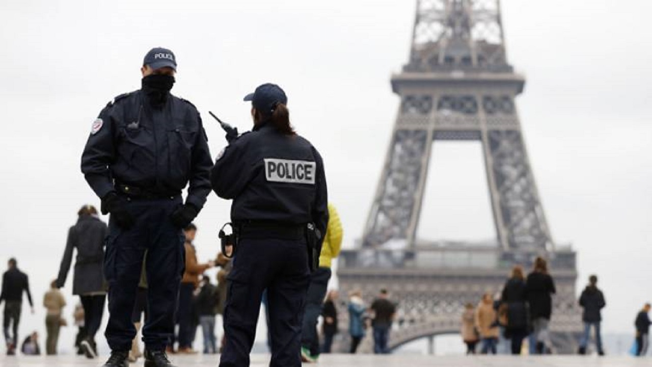 فرنسا تحبط تفجيرات إرهابية على يد “النازيين الجدد”‎‎