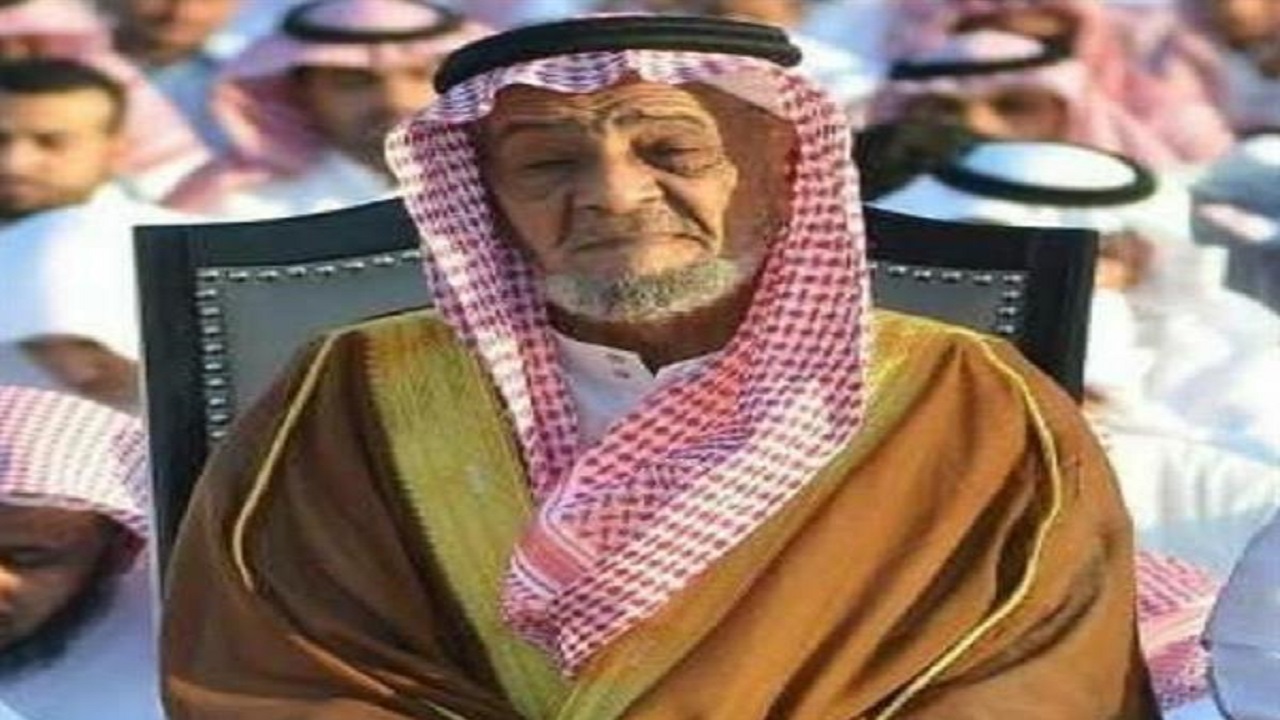 الموت يغيب الشاعر عبدالكريم المزروعي بعد مسيرة حافلة مع الشعر الشعبي