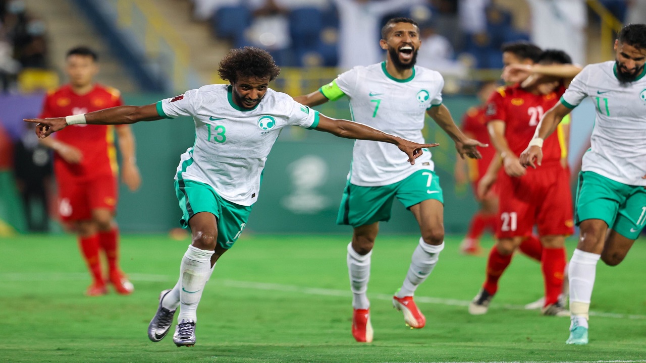 الاتحاد العماني يعلق على بيع تذاكر مباراة عمان والأخضر خارج الموقع الرسمي المعتمد