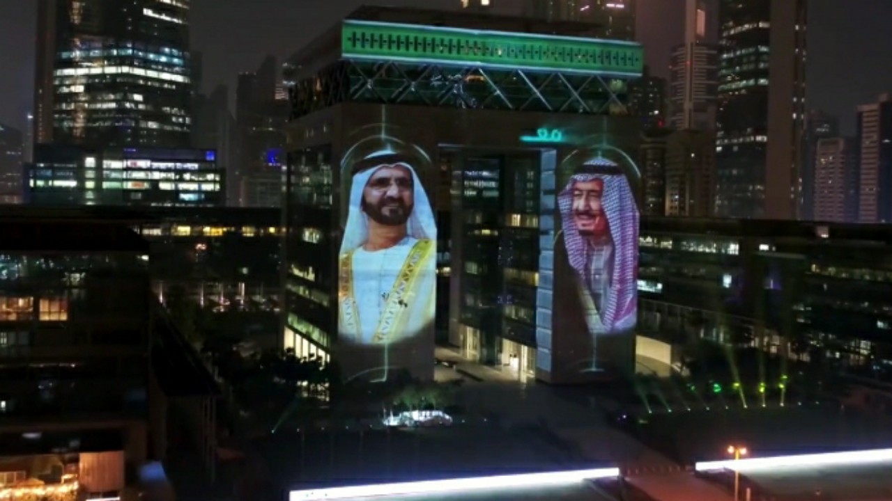شاهد.. دبي تحتفل باليوم الوطني السعودي 91