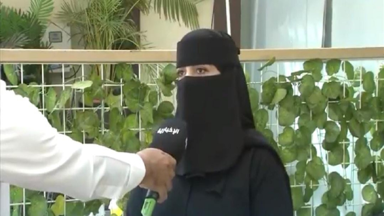 بالفيديو.. مواطنة تتحدث عن سبب تطوعها لإزالة التشوه البصري من مدرسة بتبوك