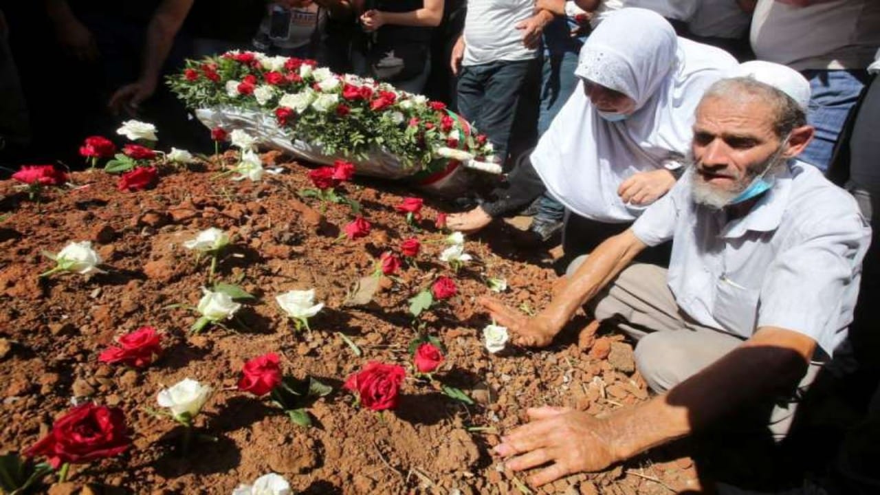 جثمان بوتفليقة يوارى الثرى بحضور الرئيس الجزائري