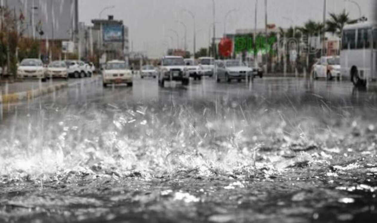 تحذير لمستخدمي طرق مكة بسبب هطول أمطار غزيرة