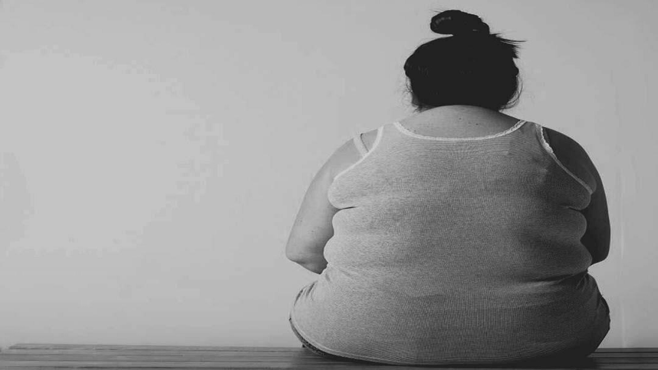 ” طارق الحبيب ” يوضح العلاقة بين السمنة المفرطة والاكتئاب