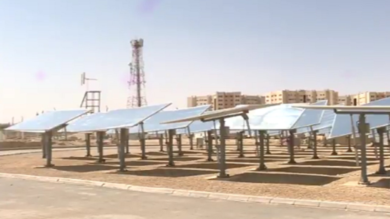 بالفيديو .. محطة تقنية تجريبية لتخزين الطاقة الشمسية في المملكة