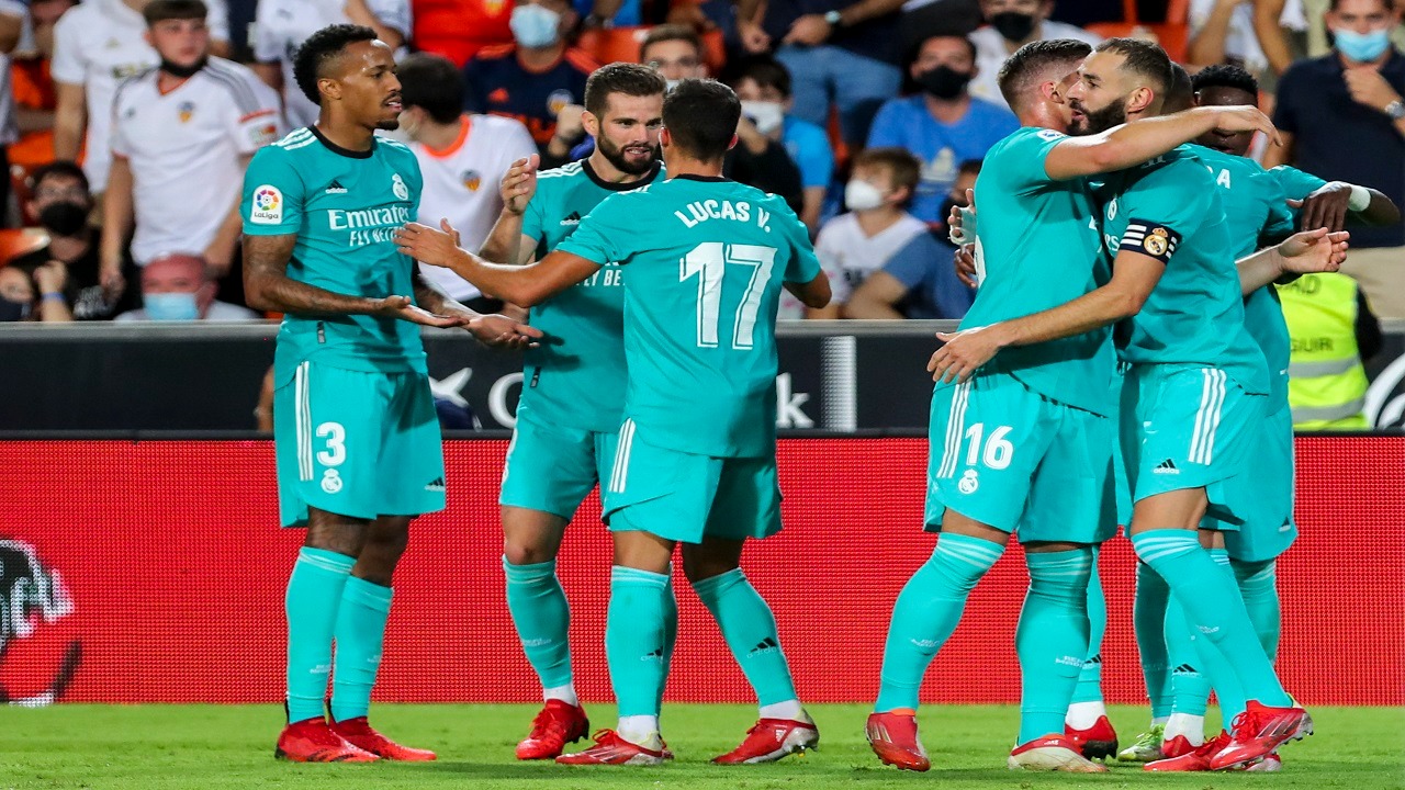 ريال مدريد ينفرد بصدارة الدوري الإسباني بعد الفوز على فالنسيا