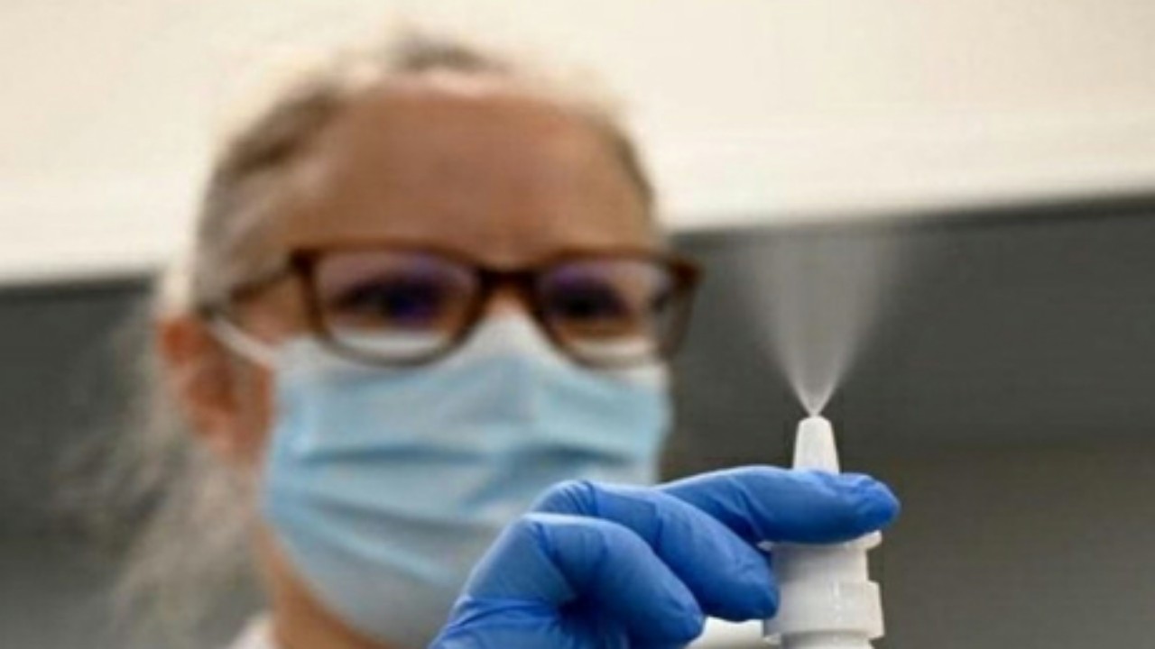 شركة صينية تستعد لابتكار بخاخ للأنف بديلاً للقاح كورونا