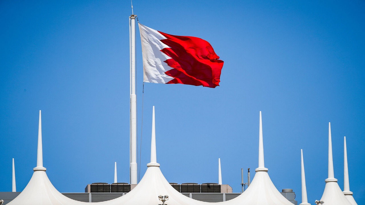 البحرين تطلب من السفير اللبناني المغادرة خلال 48 ساعة