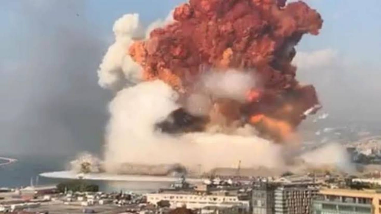 وفاة أحد مصابي انفجار مرفأ بيروت 