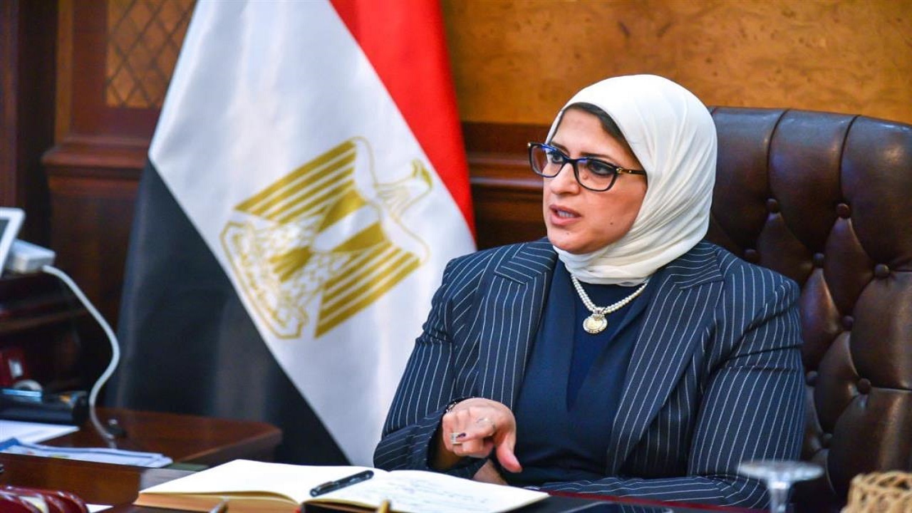 قضية فساد كبرى وراء تعرض وزيرة الصحة المصرية لأزمة قلبية