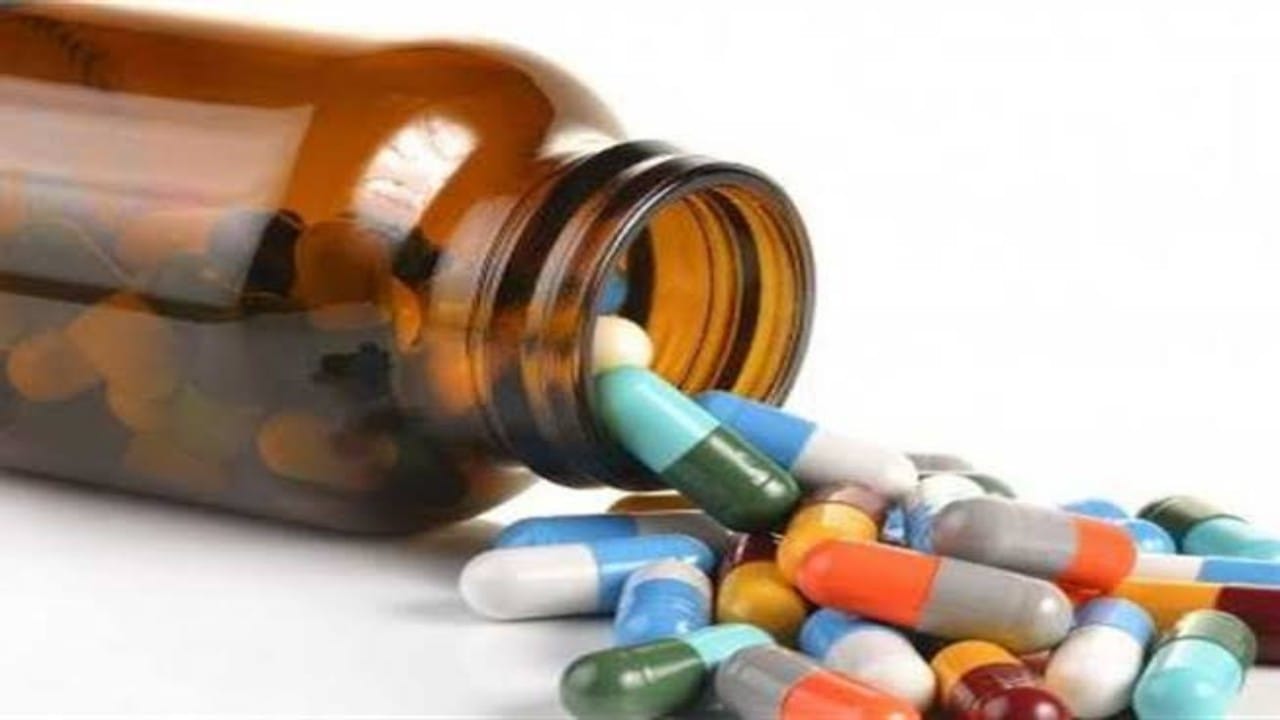 خطورة بيع الأدوية من خلال الحسابات الوهمية