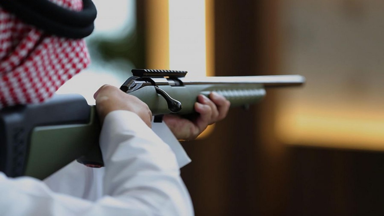 “نادي الصقور” يعلن عن تمديد جناح الأسلحة