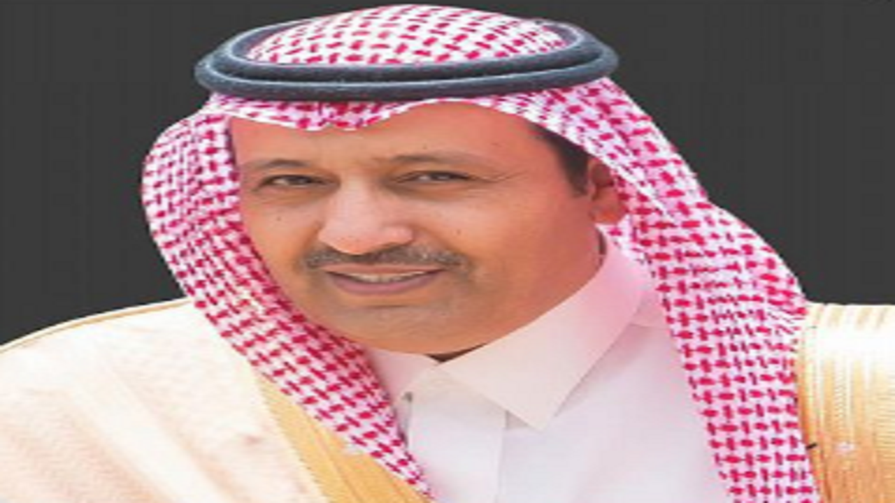 أمير الباحة يوجّه بتشجير مباني الإمارة والمحافظات والمراكز