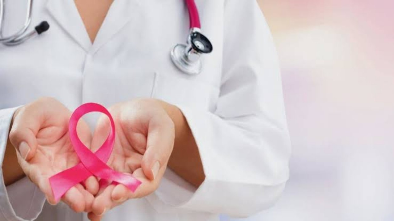 “الصحة”: ‏الألم تنبيه متأخر عند الإصابة بسرطان الثدي