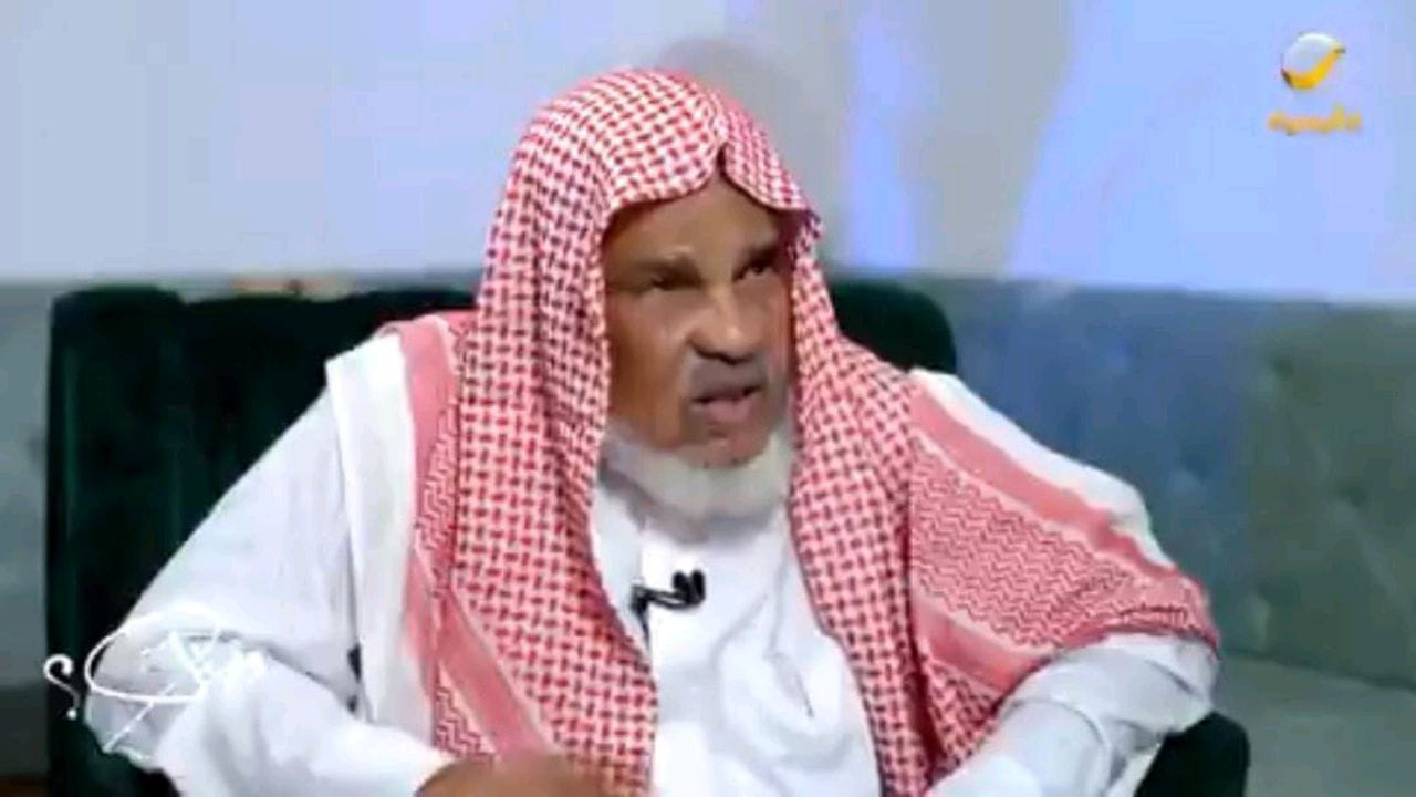 بالفيديو.. ‏الشاعر “‎حسن أبوعلّة” يروي قصة إهداء الأمير خالد الفيصل له سيارة