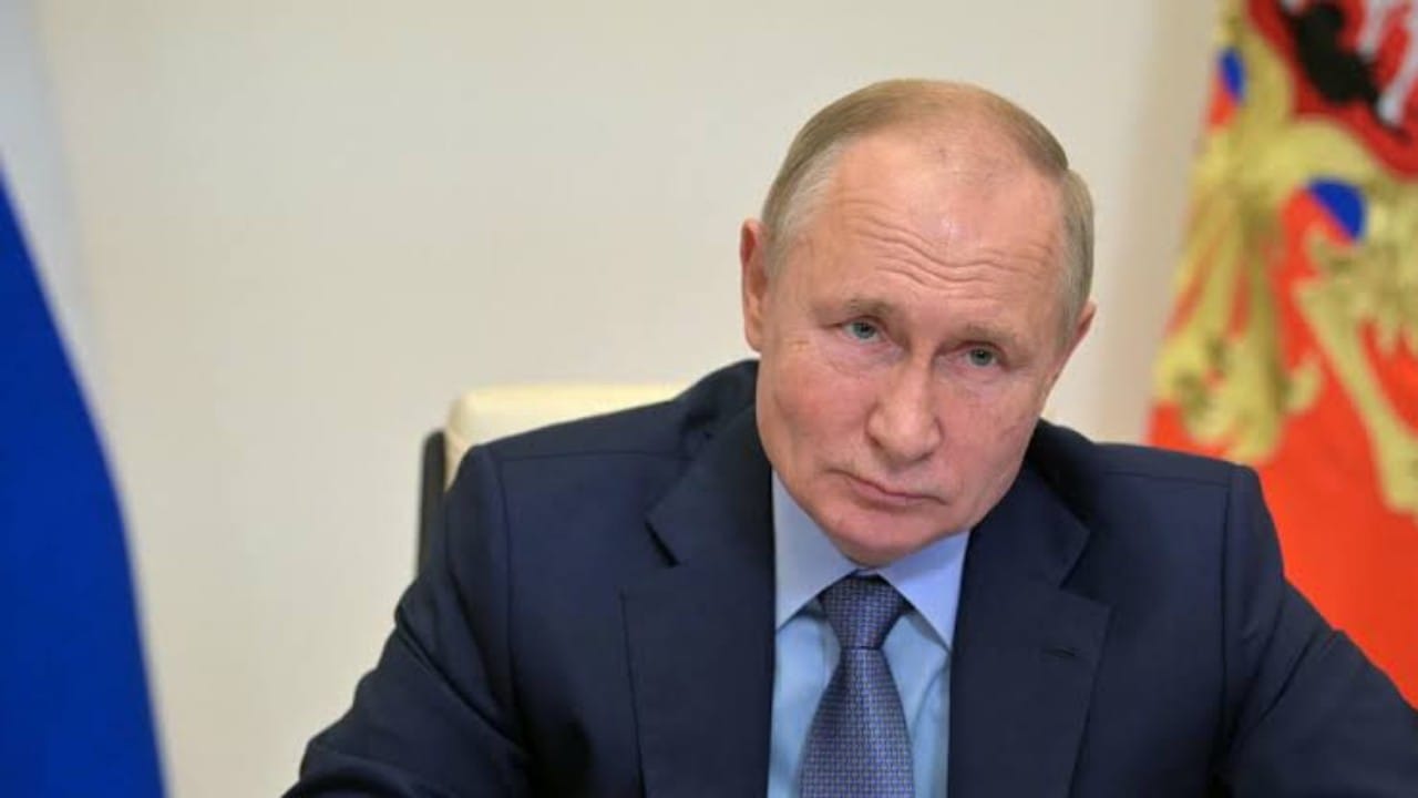 بوتين يمنح الشعب الروسي إجازة أسبوع لهذا السبب! 