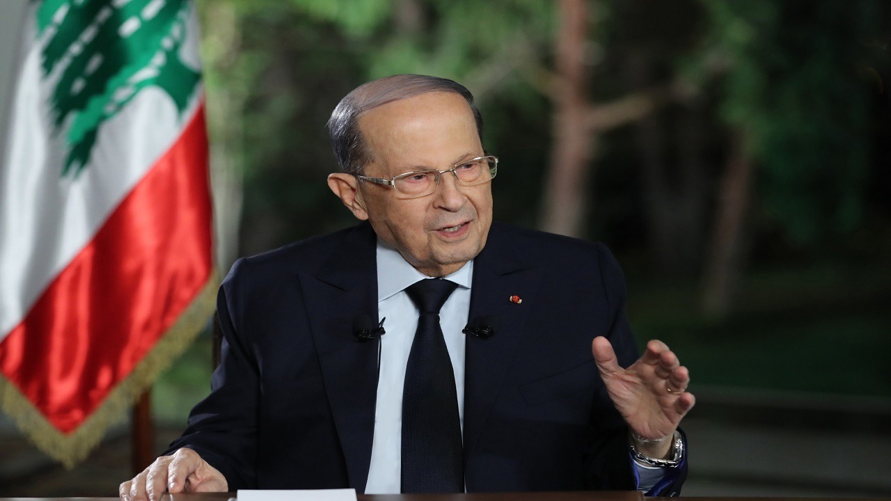 رئيس لبنان: نسعى لحل الأزمة مع دول الخليج