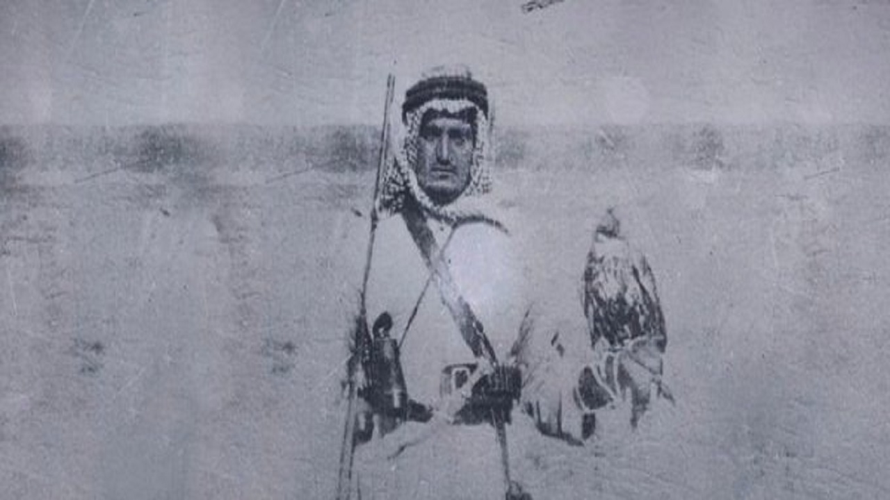 صورة نادرة للملك فهد في رحلة صيد