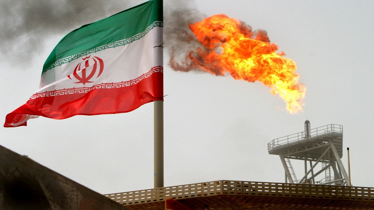 إنفجار خط أنابيب النفط في إيران