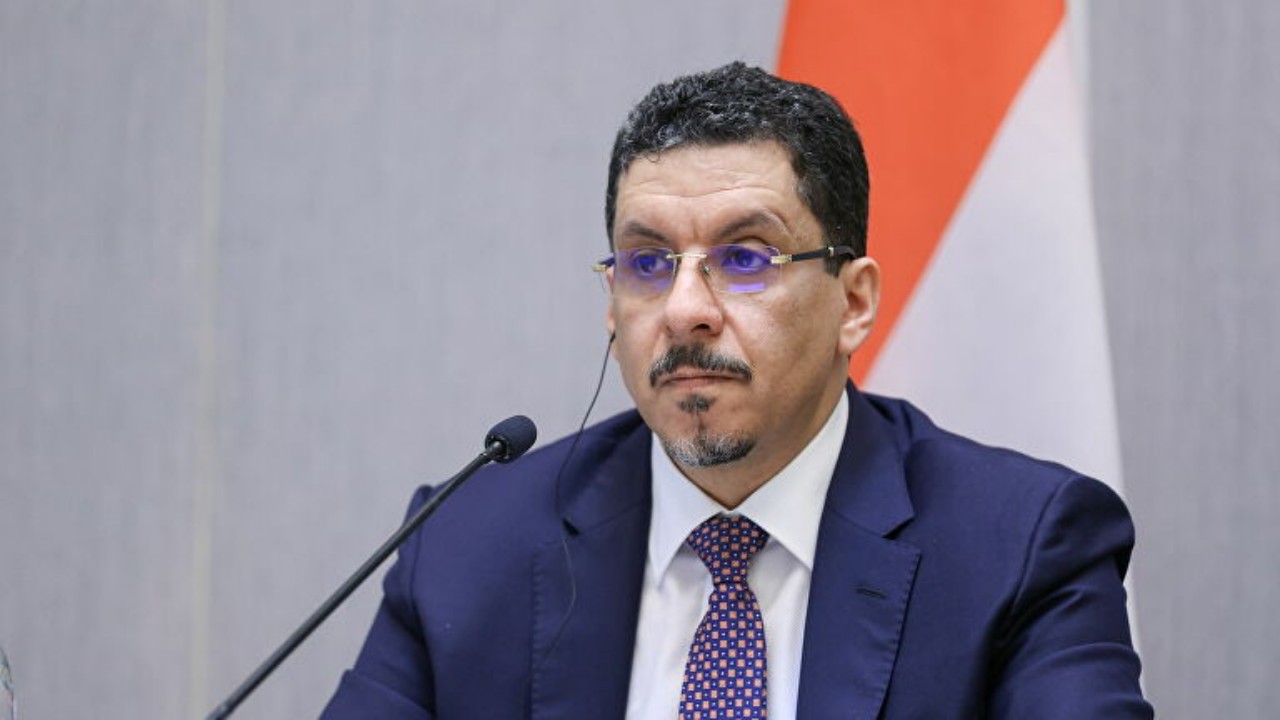 ‏وزير الخارجية اليمني: استكمال تنفيذ اتفاق الرياض ركيزة أساسية لتحقيق السلام
