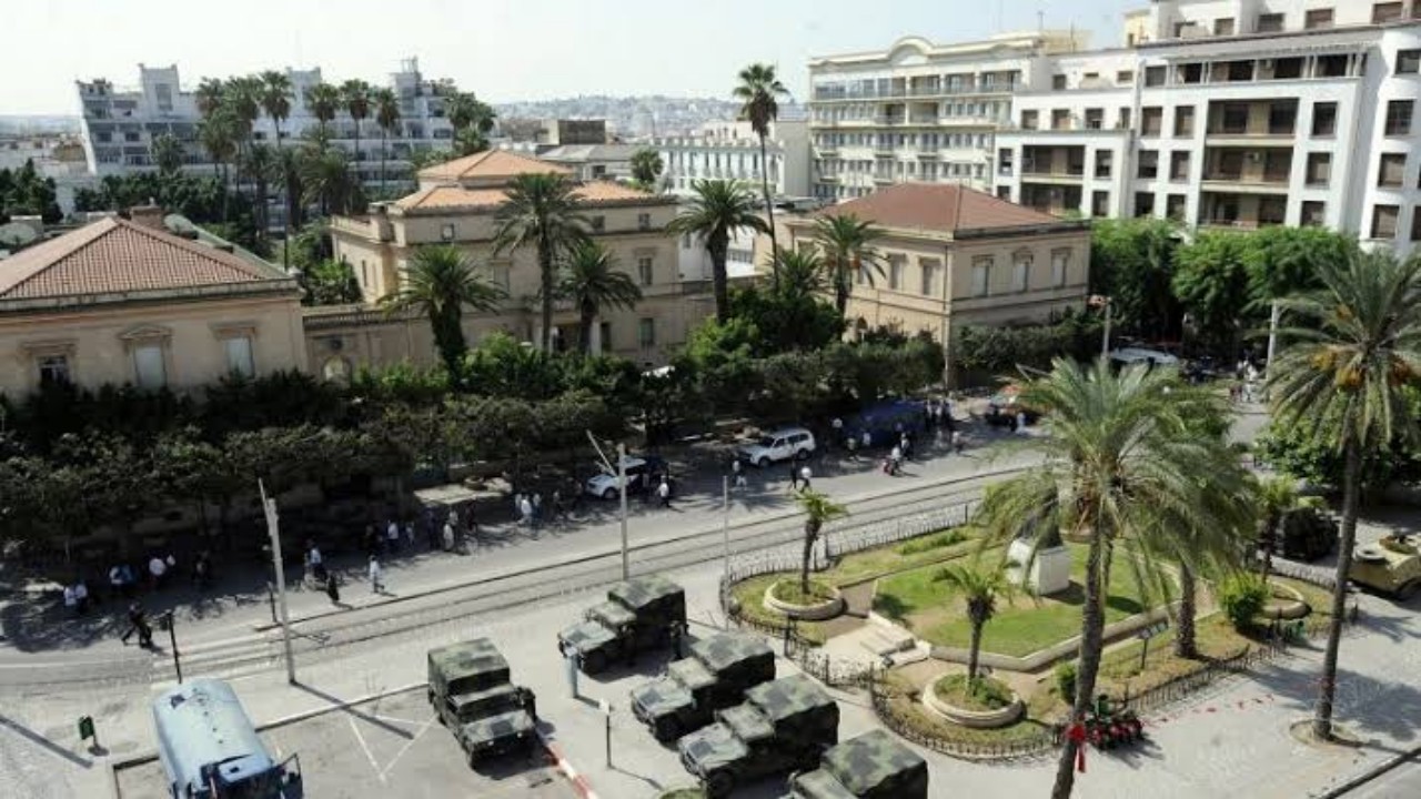 العثور على نفق سري بمنزل في محيط مقر السفير الفرنسي بتونس