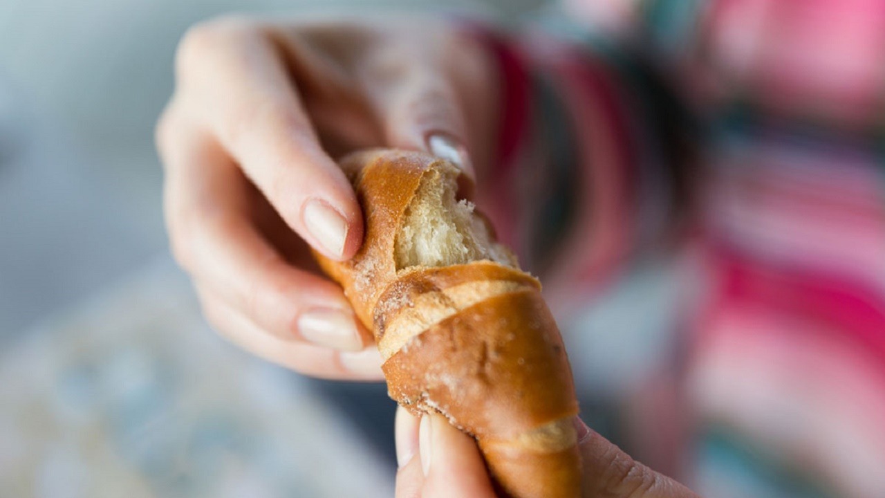 التخلي عن تناول الخبز يؤدي إلى تغيرات عديدة بالجسم